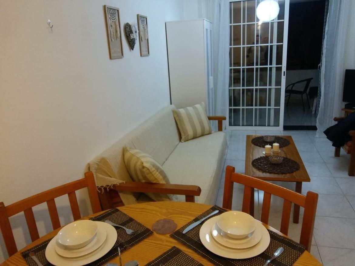 welcome house Hotel Larnaca Buitenkant foto