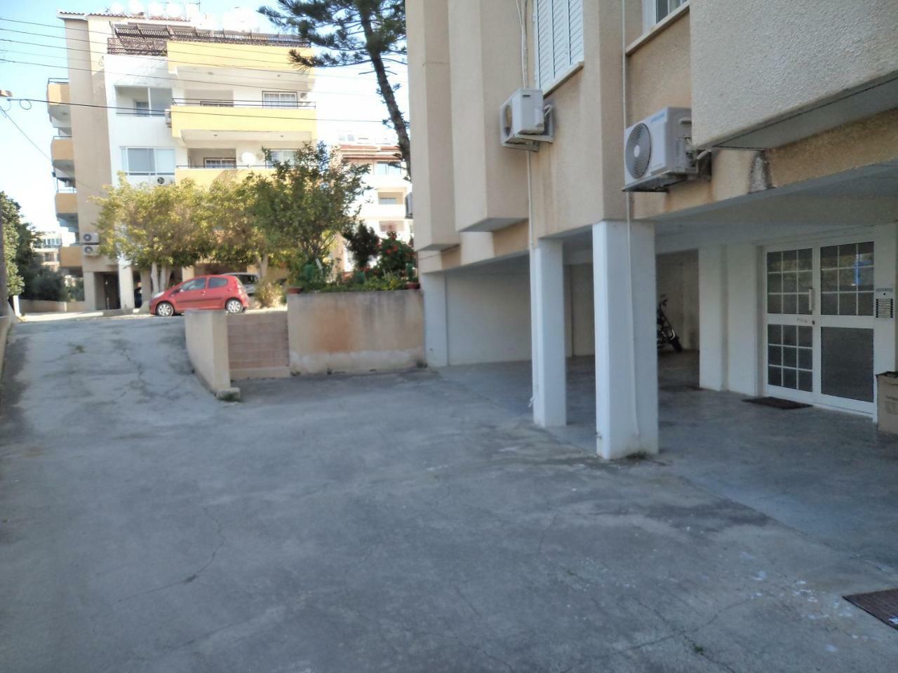 welcome house Hotel Larnaca Buitenkant foto