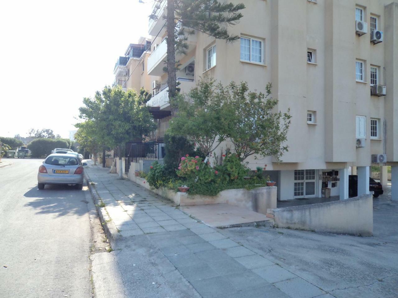 welcome house Hotel Larnaca Buitenkant foto